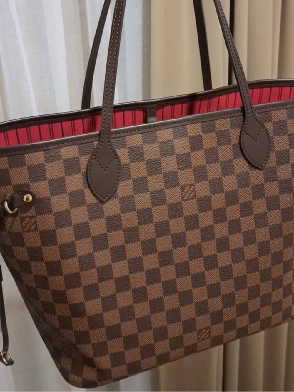 Authentic Louis Vuitton Neverfull MM w/pochette,EUC